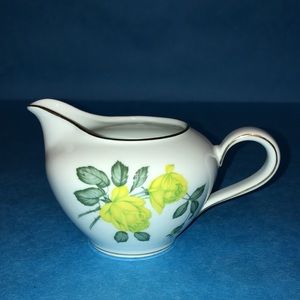 Heinrich H&C Yellow Rose Bavaria creamer